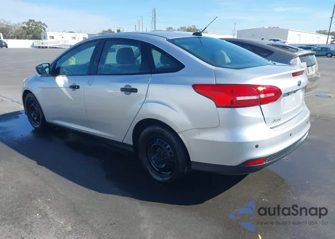2017 Ford Focus S from USA, damaged, VIN 1FADP3E2XHL237829